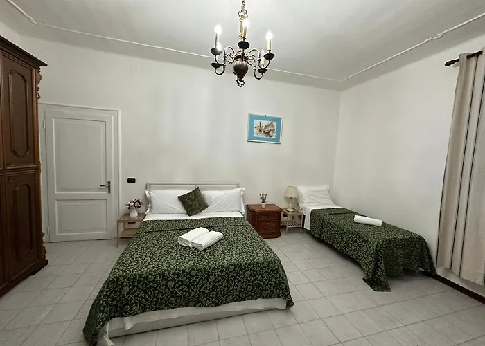 Arham Bembo 13 Apartament